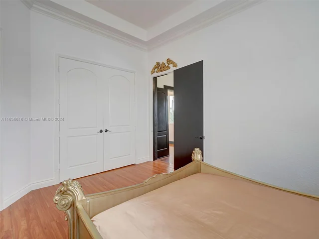 361 NE 116th St, Miami FL 33161