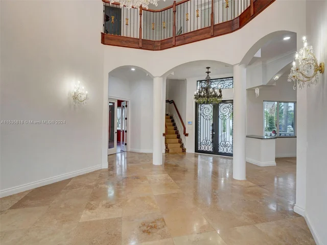 361 NE 116th St, Miami FL 33161