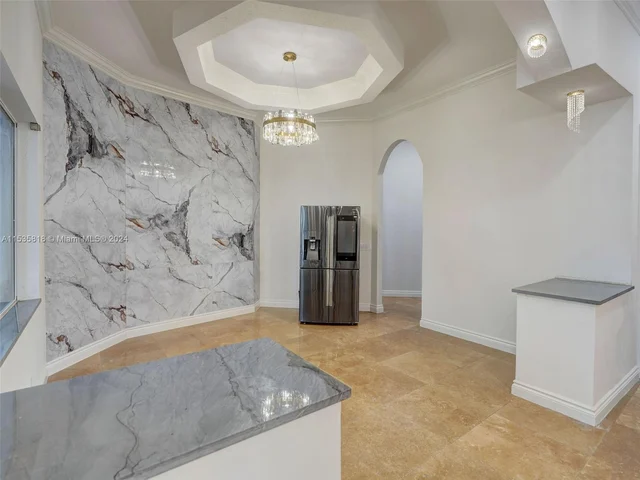 361 NE 116th St, Miami FL 33161