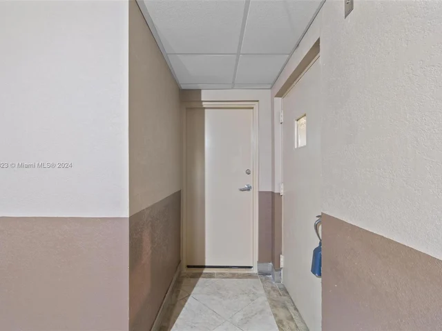 2841 NE 163rd St # 106, North Miami Beach FL 33160