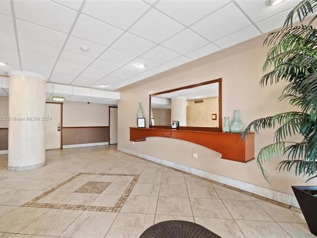 2841 NE 163rd St # 106, North Miami Beach FL 33160