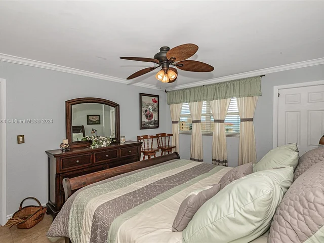 1160 Hillsboro Mile # 904, Hillsboro Beach FL 33062