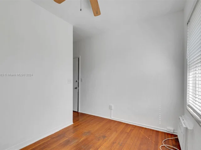 315 W 28th St # 7, Miami Beach FL 33140