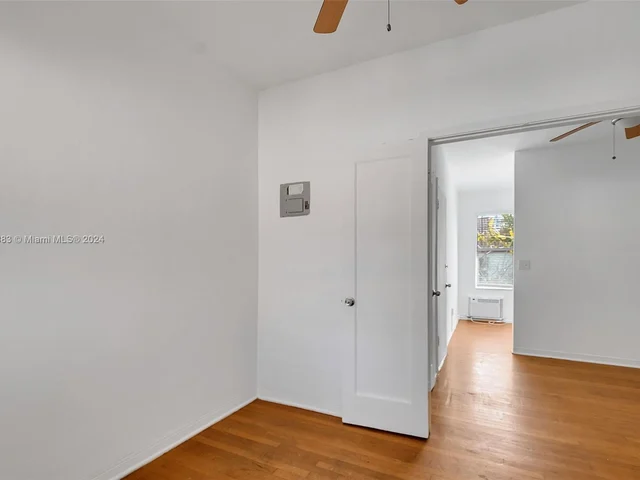 315 W 28th St # 7, Miami Beach FL 33140