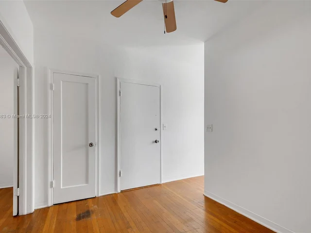 315 W 28th St # 7, Miami Beach FL 33140