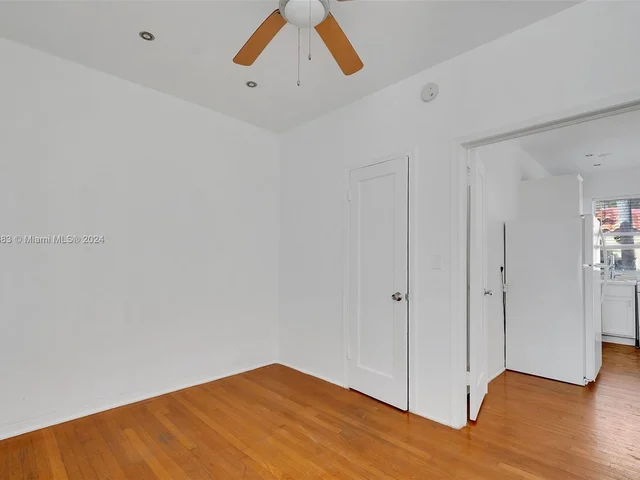 315 W 28th St # 7, Miami Beach FL 33140