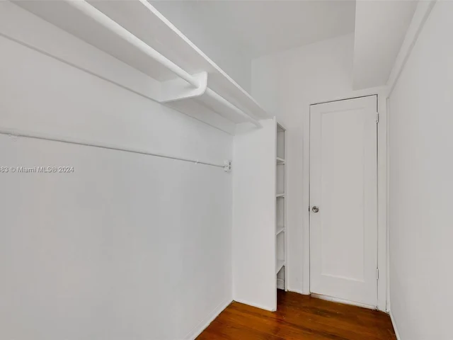 315 W 28th St # 7, Miami Beach FL 33140