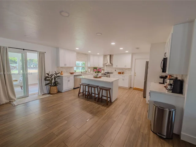 16025 SW 244th St, Homestead FL 33031