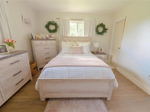 16025 SW 244th St, Homestead FL 33031