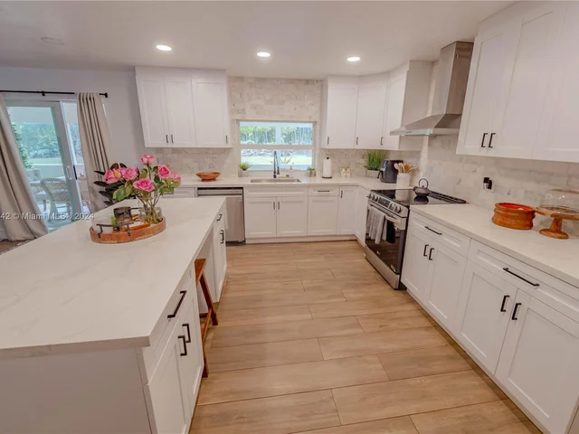 16025 SW 244th St, Homestead FL 33031