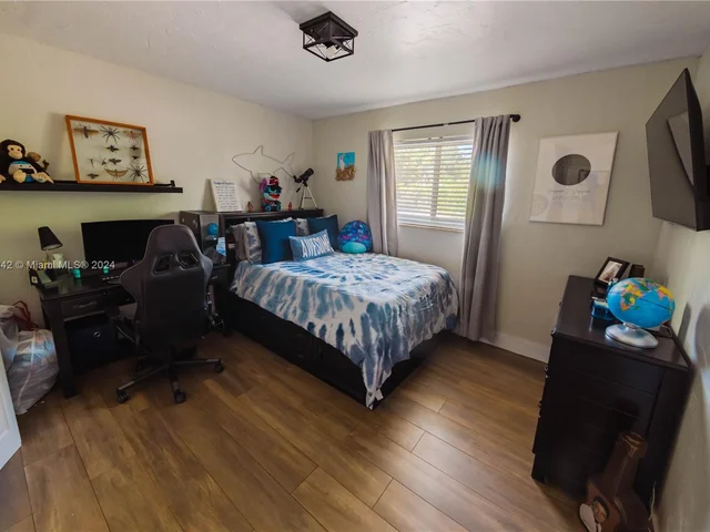 16025 SW 244th St, Homestead FL 33031