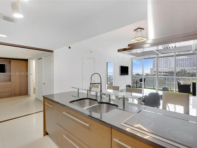 495 Brickell Ave # 603, Miami FL 33131