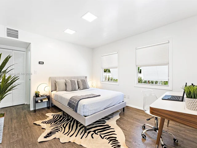 3308 Poinsettia Ave, West Palm Beach FL 33407