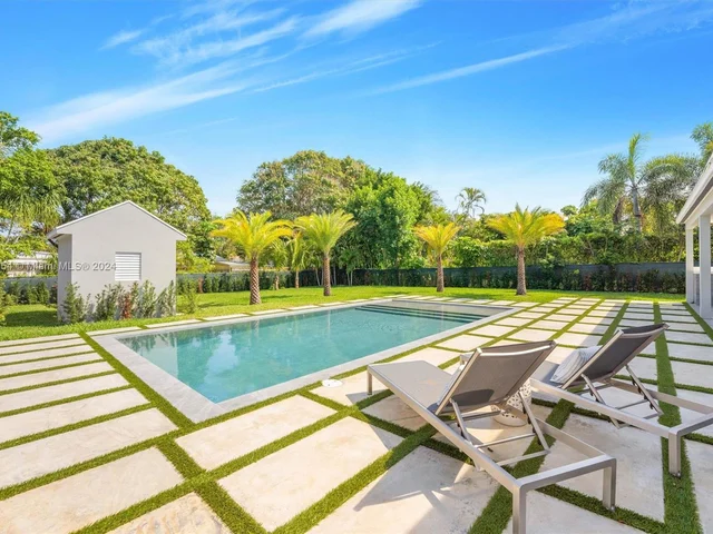 3308 Poinsettia Ave, West Palm Beach FL 33407