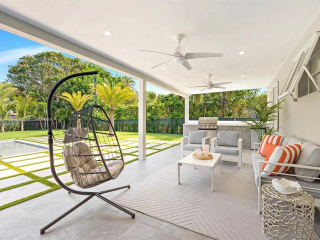 3308 Poinsettia Ave, West Palm Beach FL 33407