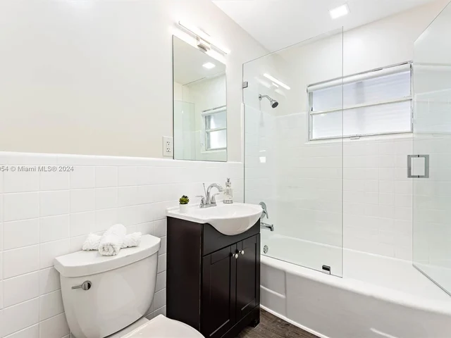 3308 Poinsettia Ave, West Palm Beach FL 33407