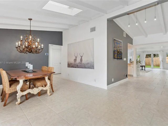 3674 Riverland Rd, Fort Lauderdale FL 33312