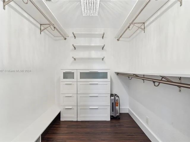 3674 Riverland Rd, Fort Lauderdale FL 33312