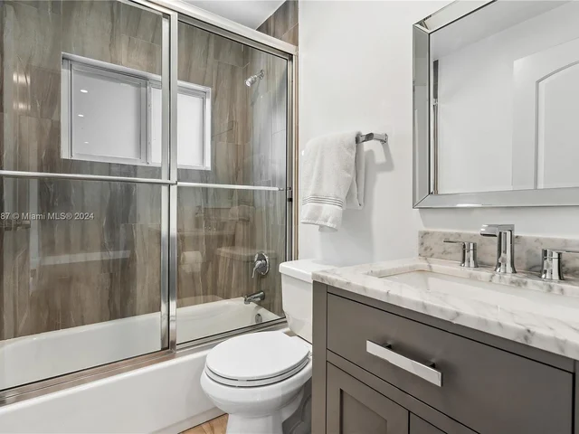 3674 Riverland Rd, Fort Lauderdale FL 33312