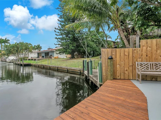 3674 Riverland Rd, Fort Lauderdale FL 33312