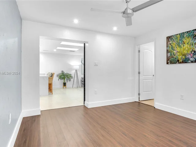 3674 Riverland Rd, Fort Lauderdale FL 33312