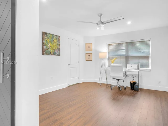 3674 Riverland Rd, Fort Lauderdale FL 33312