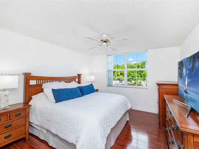 19655 E Country Club Dr # 6207, Aventura FL 33180