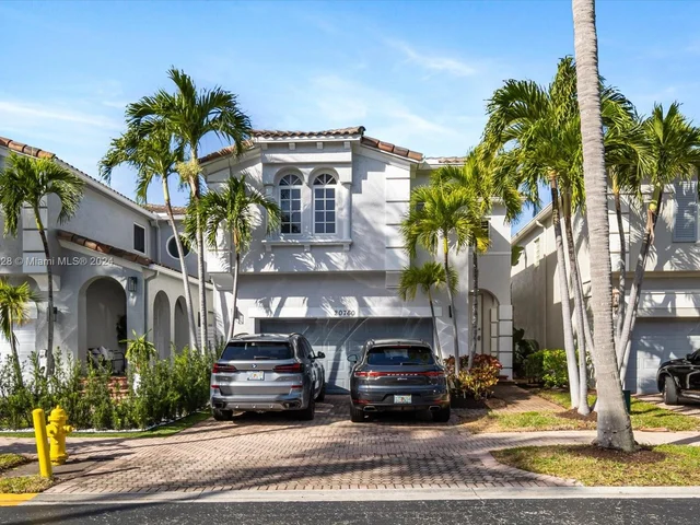 20760 NE 30th Pl, Aventura FL 33180