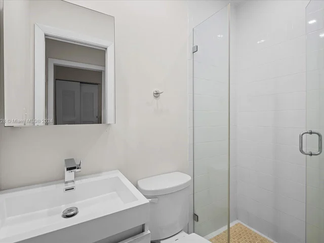 20760 NE 30th Pl, Aventura FL 33180