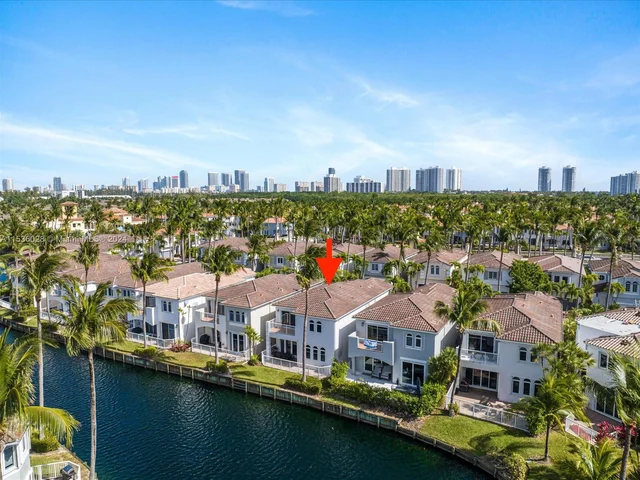 20760 NE 30th Pl, Aventura FL 33180