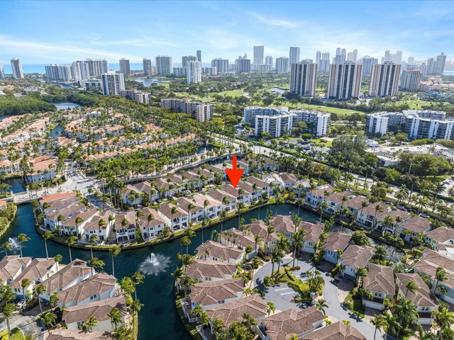 20760 NE 30th Pl, Aventura FL 33180