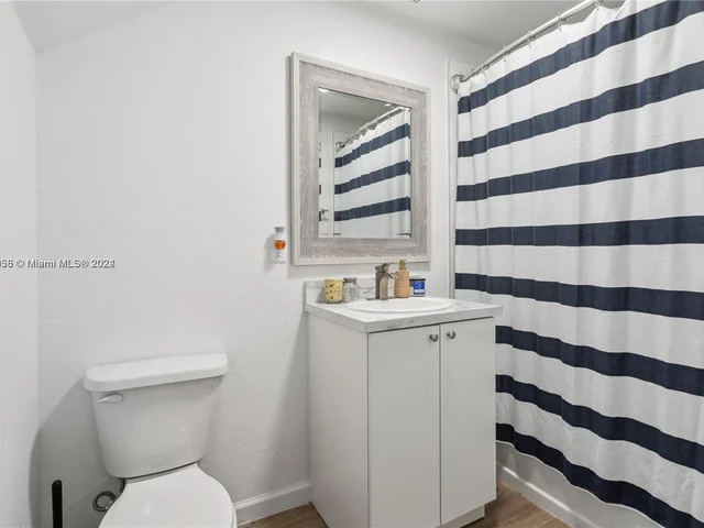 110 SW 3rd Ct, Florida City FL 33034