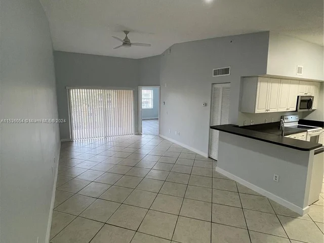 9645 NW 1st Ct # 306, Pembroke Pines FL 33024