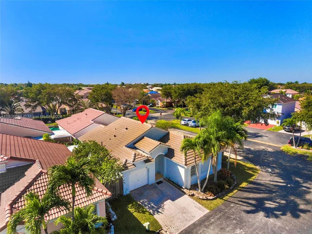 15718 SW 80th Ln, Miami FL 33193