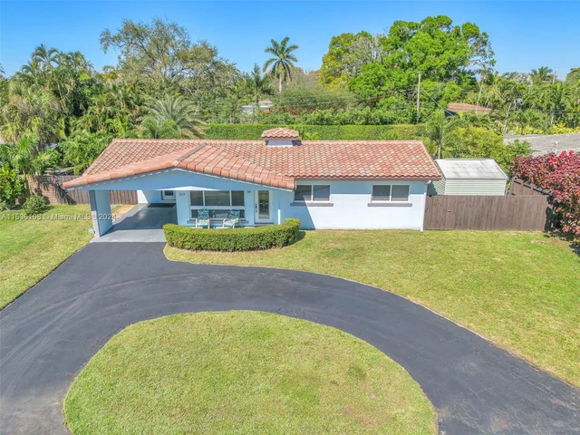 317 NW 23rd St, Wilton Manors FL 33311