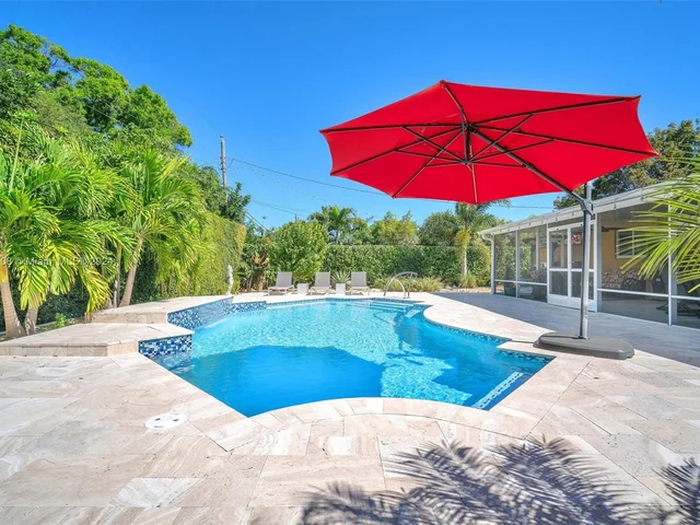 317 NW 23rd St, Wilton Manors FL 33311