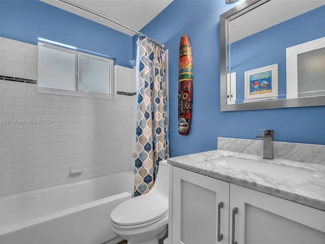 317 NW 23rd St, Wilton Manors FL 33311