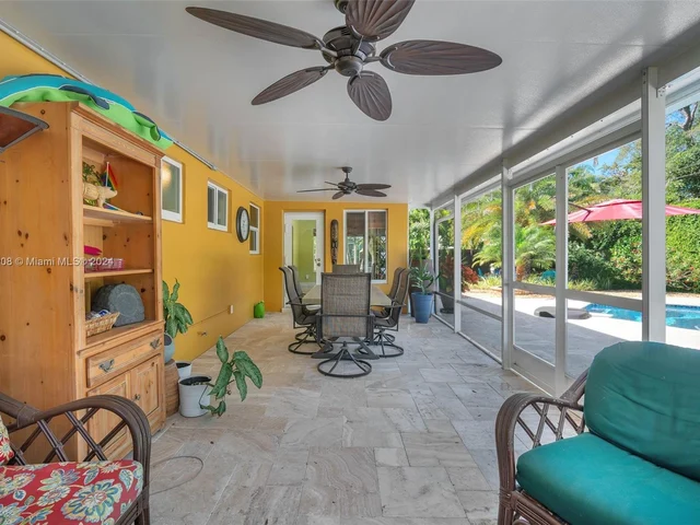 317 NW 23rd St, Wilton Manors FL 33311