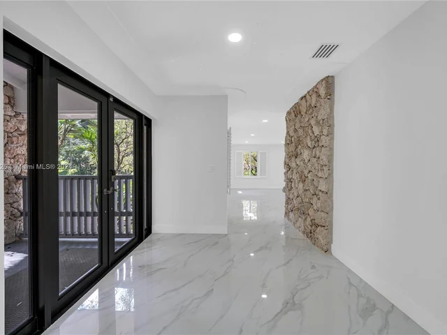 6565 SW 134th Dr, Pinecrest FL 33156