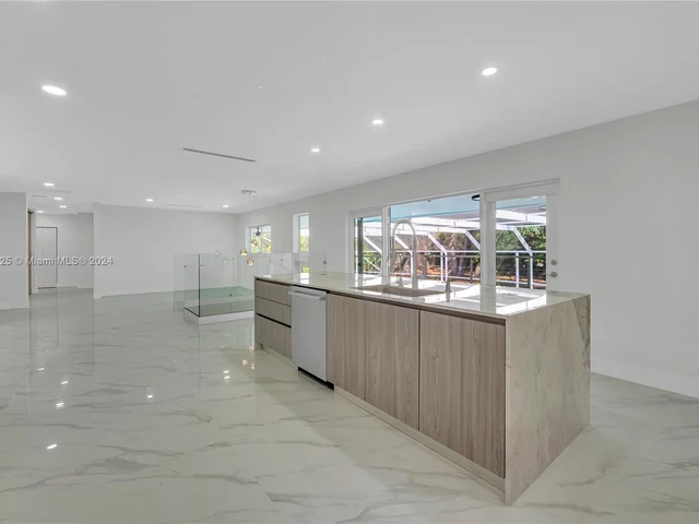 6565 SW 134th Dr, Pinecrest FL 33156