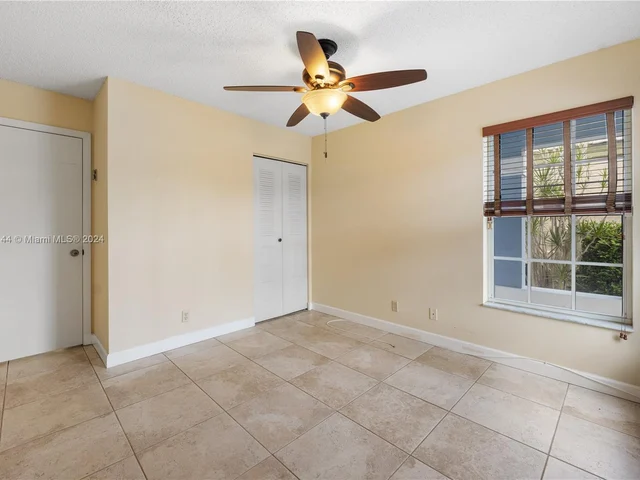 2707 Pinewood Ct # 2707, Davie FL 33328