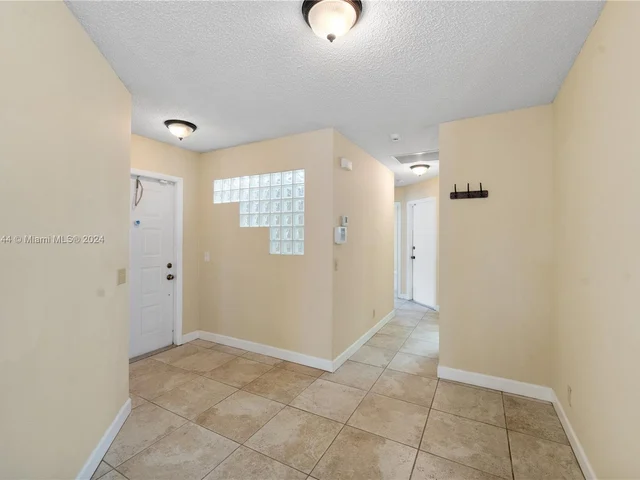 2707 Pinewood Ct # 2707, Davie FL 33328