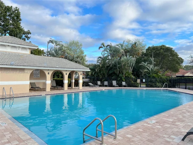 2707 Pinewood Ct # 2707, Davie FL 33328