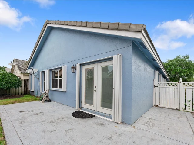 2707 Pinewood Ct # 2707, Davie FL 33328