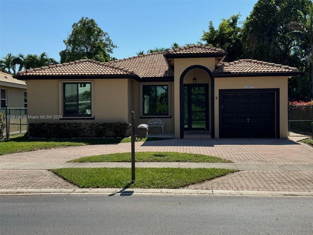 12072 SW 124th Ter # 12072, Miami FL 33186