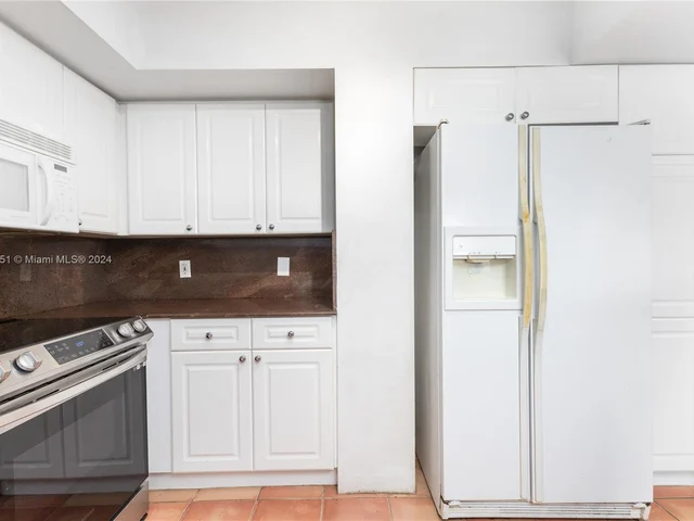 1800 Sunset Harbour Dr # 1903, Miami Beach FL 33139