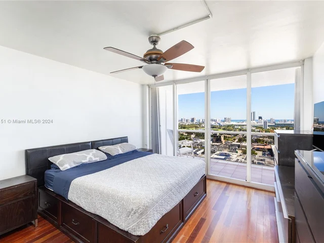 1800 Sunset Harbour Dr # 1903, Miami Beach FL 33139