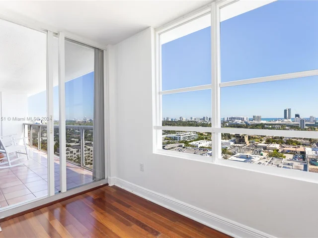 1800 Sunset Harbour Dr # 1903, Miami Beach FL 33139