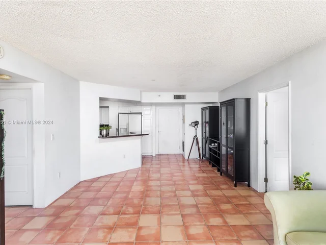 1800 Sunset Harbour Dr # 1903, Miami Beach FL 33139