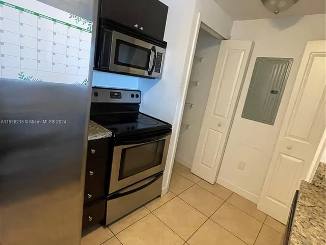 2650 SW 37th Ave # 603, Miami FL 33133